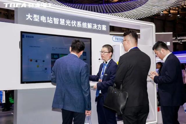 SNEC 2023 Fiera internazionale del fotovoltaico solare e dello stoccaggio dell'energia a Shanghai (3)